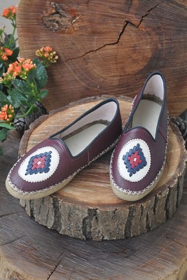 Embroidered Bordo Mrs. Sandalet