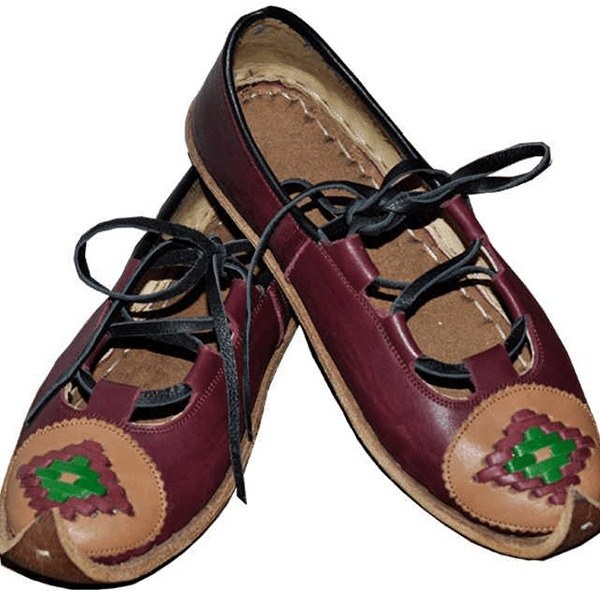 Yemeni-Knitted Lace-Up - 1